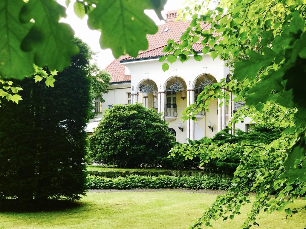 Rezydencja Willa Park & Restauracja Legnica Esterno foto